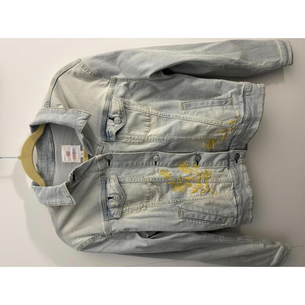 NWOT Lularoe Harvey Jean Jacket, Embroidered, Women M